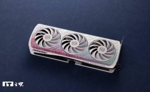 索泰RTX 5070显卡评测：性能飞跃，2K/4K游戏新宠？