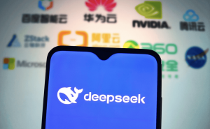 华为与DeepSeek：巨头与初创的AI之路缘何不同？