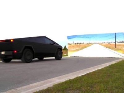 特斯拉FSD“假路”测试：Model Y失手，Cybertruck凭借HW4成功刹车！