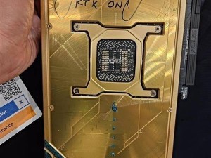黄仁勋亲笔签名！华硕金色RTX 5090显卡亮相GTC，价值或超11万人民币