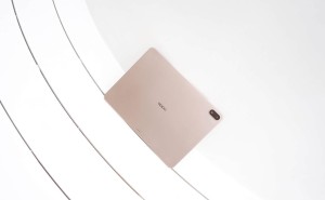 OPPO Pad 4 Pro平板真容抢先看：骁龙8至尊版，机身设计大改
