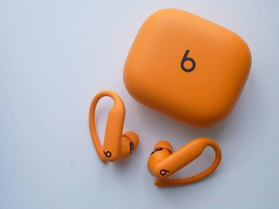 苹果Powerbeats Pro 2固件再升级，7B30版本或强化心率监测体验
