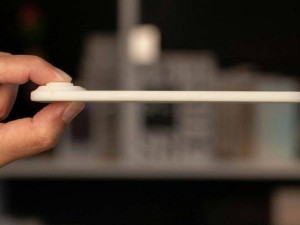 苹果iPhone 17 Air机模曝光：厚度仅5.5毫米，设计大改惊艳亮相