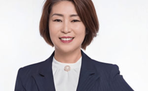 相宜本草两任CEO接连离职，品牌发展之路何去何从？