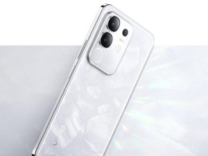 vivo Y300t新机配色曝光，天玑7300+6500mAh电池，3月31日见真章！