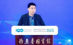 理想汽车李想：星环OS开源，展现软件造车双重优势