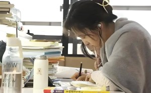 考研择校变“盲盒”？北航录取突变，信息迷雾何时能散？