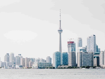 《口袋兽人》奇幻之旅：揭秘冒险世界背后的故事与开发艰辛