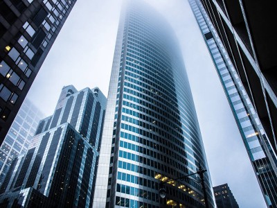中海稳健前行：高端产品引领市场，一线城市土储布局未来