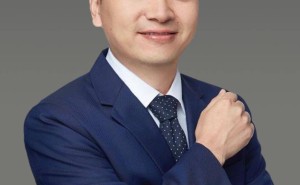 面壁智能CEO展望：端侧智能助手爆发，AGI发展长跑正当时