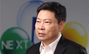 余承东卸任车BU董事长后，华为汽车业务何去何从？