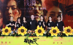 冯小刚坦言：《向阳·花》为顾及观众，忍痛删减赵丽颖犀利戏份