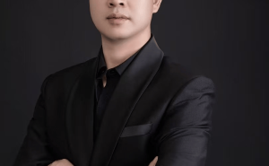 军旅书家邹云华，荣获兰亭杯金奖，笔墨间尽显铁血文心