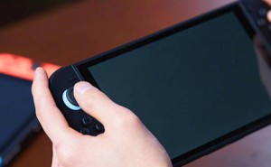 任天堂Switch控制器可无线连Switch 2，但充电及部分功能有限制
