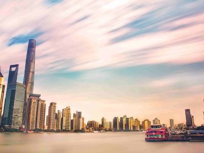 《地牢破坏神》：穿梭丛林，挑战地牢的冒险射击之旅