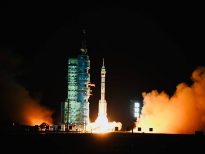 神舟十九号航天员太空驻留超150天，五一前后将重返地球家园