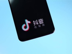 抖音推出辟谣卡功能，打造可信内容生态，谣言信息一搜即现真相