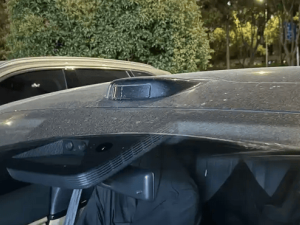 奥迪AUDI E量产版内饰抢先看！弧形贯穿屏科技感十足