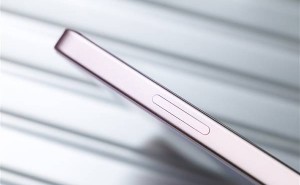 直屏旗舰潮流下，OPPO周意保详解超大杯为何难舍曲面屏