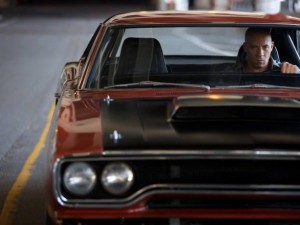 《速度与激情7》10周年重映，CINITY版来袭，你准备好再燃激情了吗？