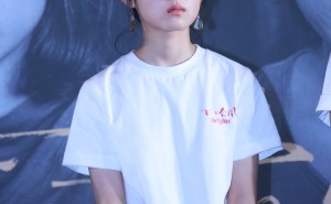 《下一个台风》首映张子枫动情：电影映射女性力量，泪点满满