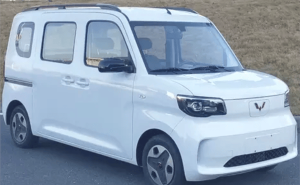 五菱之光EV来袭！纯电多用途新车续航或超300km，实用经济新选择
