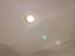 苹果新专利：微型光学光栅能否终结iPhone镜头眩光问题？