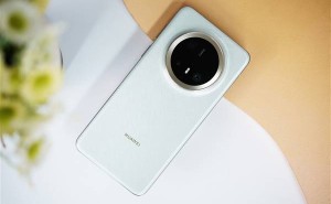 华为Pura、Mate 80系列或延期发布，直屏版来袭，能否成最强国产拍照机？
