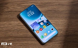 REDMI Turbo 4 Pro真机图赏：淡雅绿配色，极简设计尽显高端质感