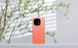 iQOO Z10 Pro炽焰橙燃爆登场，性能全开，你准备好了吗？