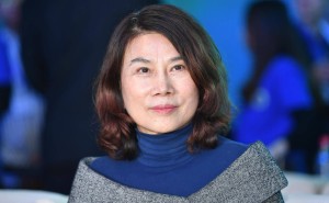 董明珠高票连任格力电器董事长，开启第五个三年任期