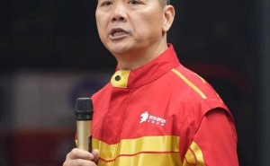 刘强东卷土重来！京东外卖激战美团，老板内卷消费者真的享福了吗？
