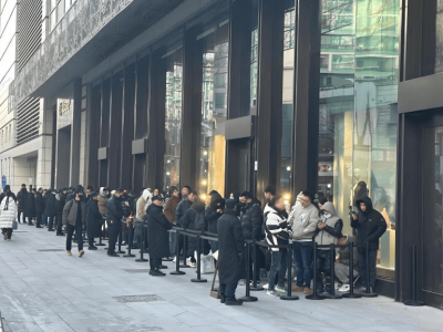 黄金狂潮下的造富传奇：他如何将黄金卖成奢侈品狂赚数百亿？