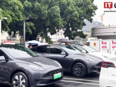 特斯拉9小时免费充电盛宴，全国50城车主争相体验！