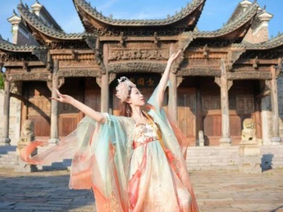 穿越大明争霸徽商，五一芜湖鸠兹演艺小镇嗨翻天！