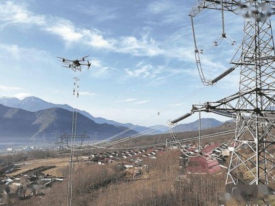 四川电网首用大疆无人机，10分钟完成超高压线检修挂线！