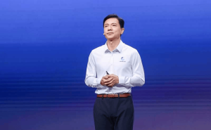 李彦宏：DeepSeek非全能，慢贵且幻觉多，多模态模型将成主流