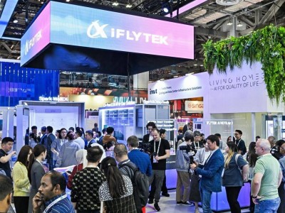 讯飞同传亮相GITEX ASIA 2025，助力新加坡国际交流无界沟通