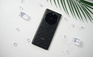 华为畅享70X曜石黑版来袭，超长续航+北斗卫星通信，五一换机就选它！