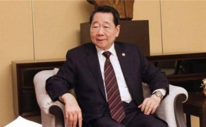 泰国首富谢国民受邀天安门观礼，他凭什么超越马云王健林？