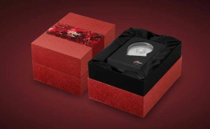 Buffalo限量版透明机械硬盘：亲眼见证盘片与磁头的“舞蹈”