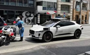 东京自动驾驶出租车遭交警“关照”，背后真相竟是……