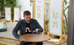 移动支付助力，“五一”入境游客消费热翻天！