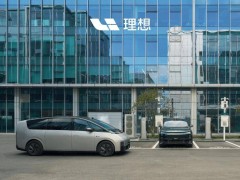 理想汽车超充站加速布局，单周新增119座，总数已超2200座！