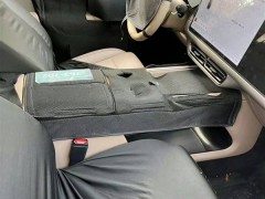 理想i8内饰谍照抢先看：纯电SUV延续L系经典，新增亮点何在？