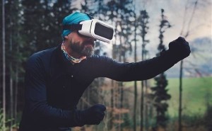 中国XR市场风云突变：AR眼镜销量飙升，VR缘何黯然失色？