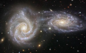 宇宙深处的“伤痕”星系：NGC 3640的吞噬历史与邻居的逃脱之谜