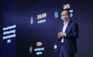 华为LUNA2000系列：工商业智能风液储能系统，循环效率高达91.3%