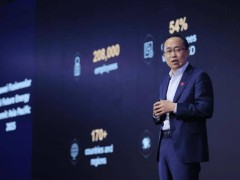 华为LUNA2000系列：工商业智能风液储能系统，循环效率高达91.3%