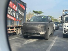 腾势全新N8谍照曝光，前脸大变样，这是要成小版N9了？